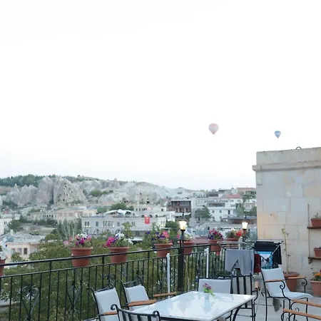 Hotel Guven Cave 2*