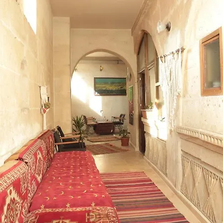 Guven Cave Hotel 2*