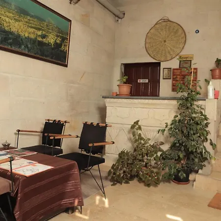 Guven Cave Hotell 2*