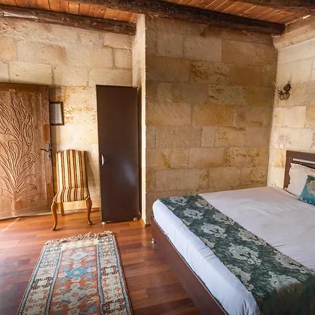 Guven Cave Hotel 2*