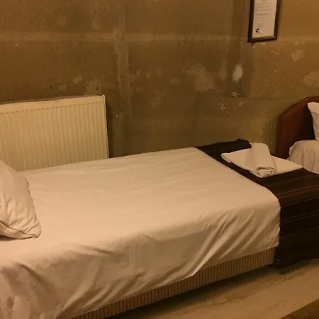 Hotel Guven Cave 2*
