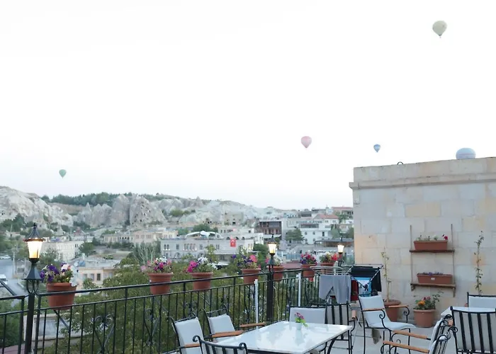 Hotell Guven Cave 2*