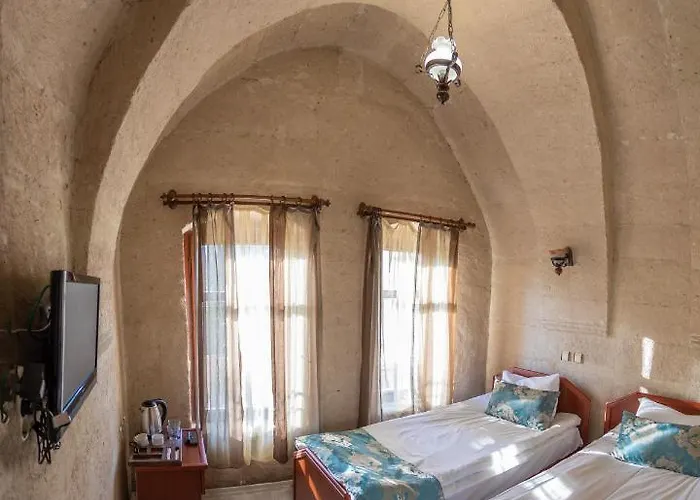 Guven Cave Hotell 2*